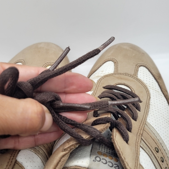 ECCO Women's Hydromax Tan White Golf Shoes Size 41 US 10 Round Toe - Picture 9 of 15